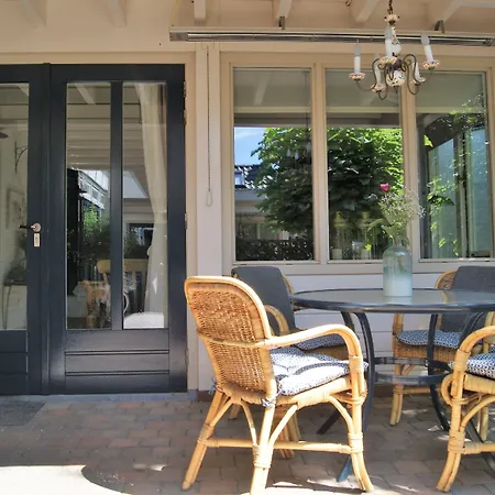 Bed & Breakfast Het Dijkhuis
