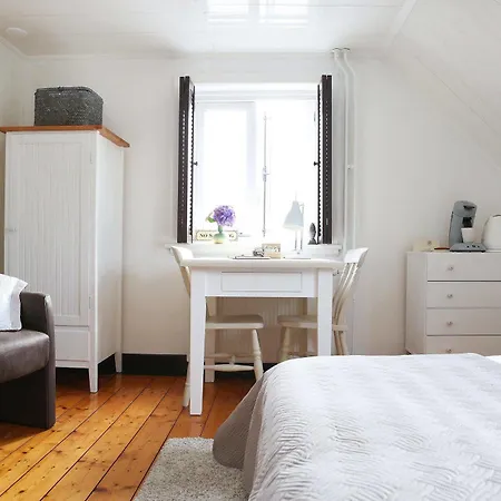 Het Dijkhuis Bed & Breakfast 3*