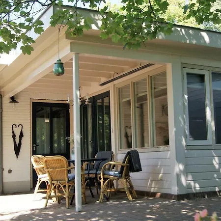 ベッド・アンド・ブレックファスト Het Dijkhuis