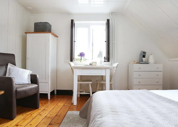 Het Dijkhuis Bed & Breakfast 3*